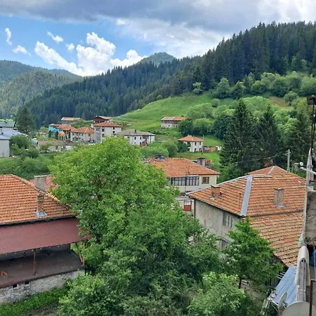 Апартамент Katerci *